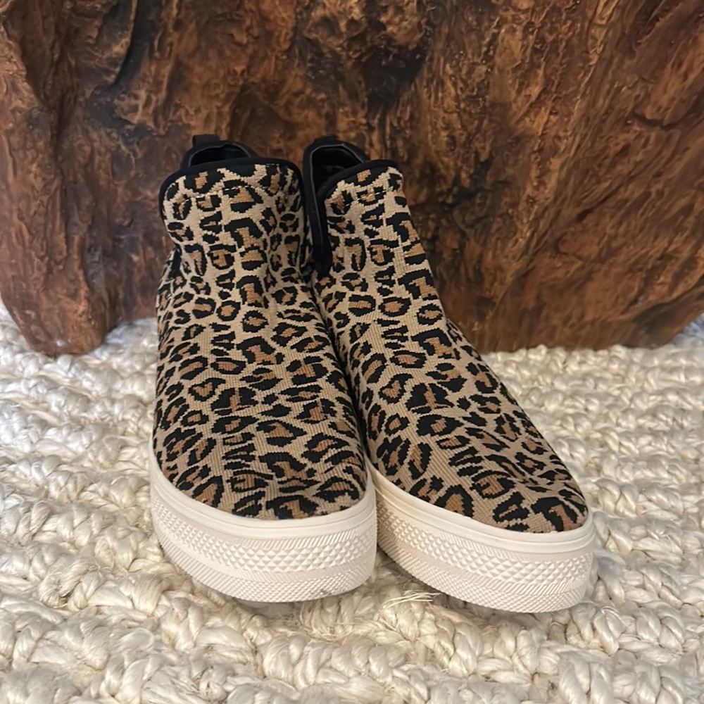 Steve Madden Lowry High-Top Sneaker